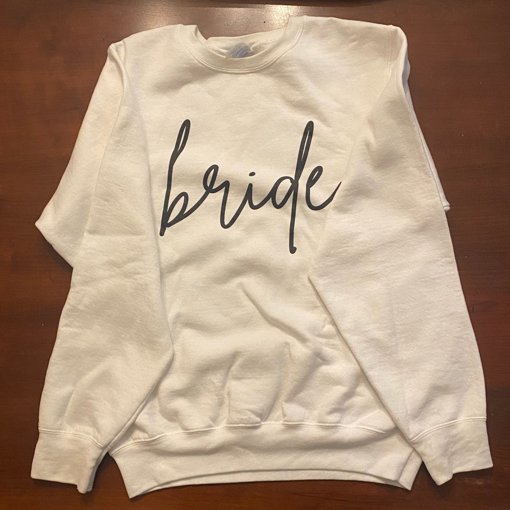 White bride sweatshirt crewneck